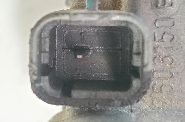 5702J0 Peugeot/Citroen