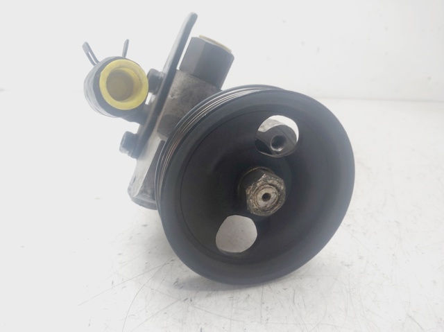 Pompa wspomagania hydraulicznego kierownicy 5711022002 HYUNDAI