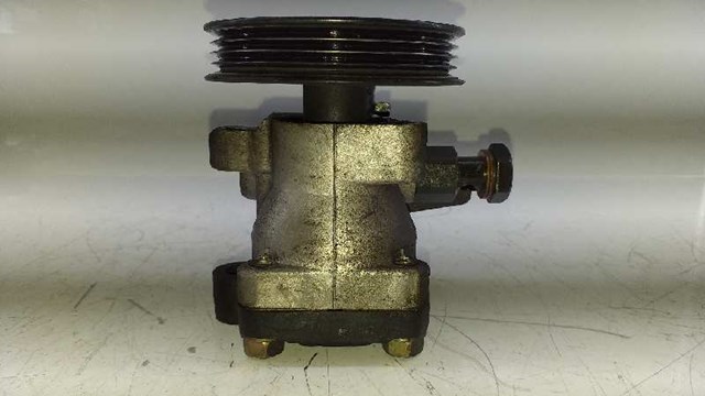 Pompa wspomagania hydraulicznego kierownicy 5711022002 HYUNDAI