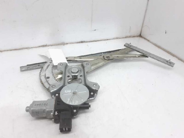 Mechanizm podnoszenia szyby drzwi przednich prawych 5713A088 MITSUBISHI