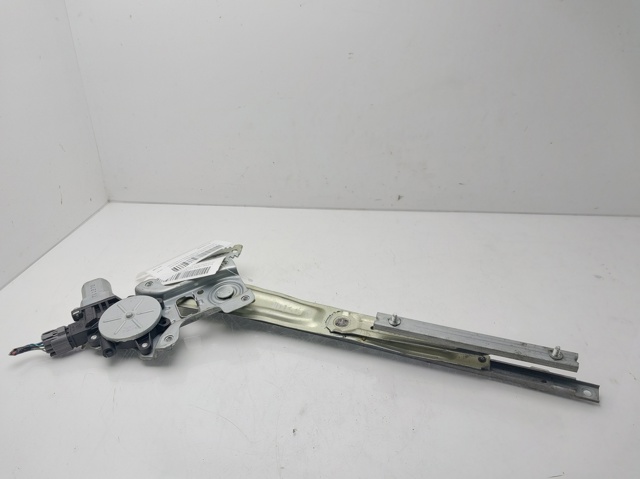 Mechanizm podnoszenia szyby drzwi przednich prawych 5713A088 MITSUBISHI