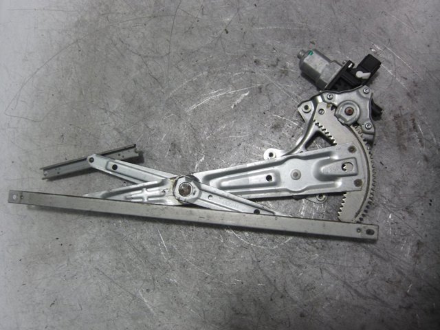 Mechanizm podnoszenia szyby drzwi przednich prawych 5713A256 MITSUBISHI