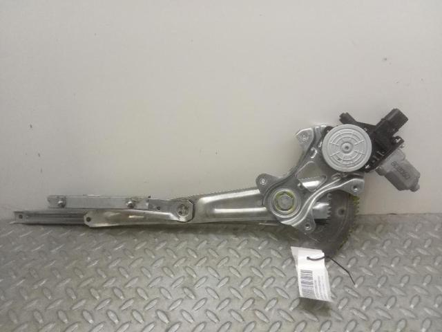 Mechanizm podnoszenia szyby drzwi przednich prawych 5713A256 MITSUBISHI