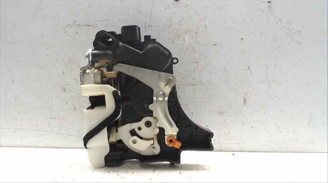 Zamek drzwi przednich prawych 5715A186 MITSUBISHI