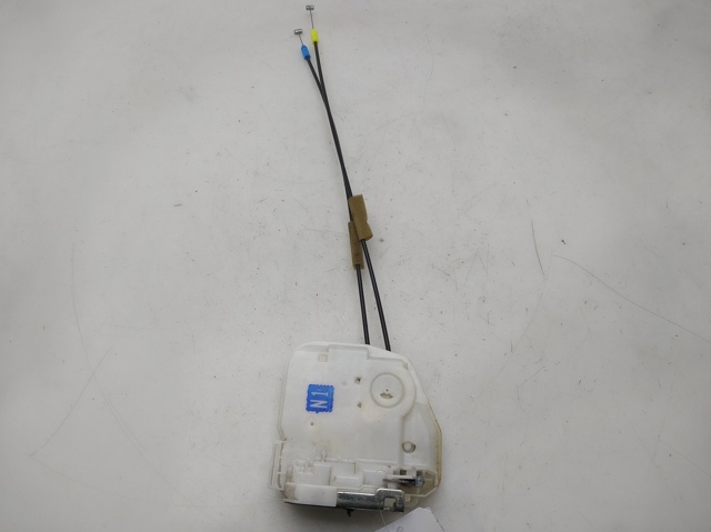 Zamek drzwi przednich prawych 5715A726 MITSUBISHI