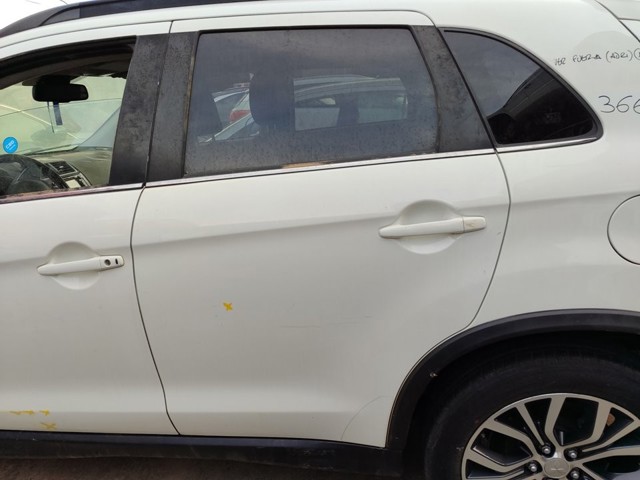 Drzwi tylne lewe 5730A977 MITSUBISHI
