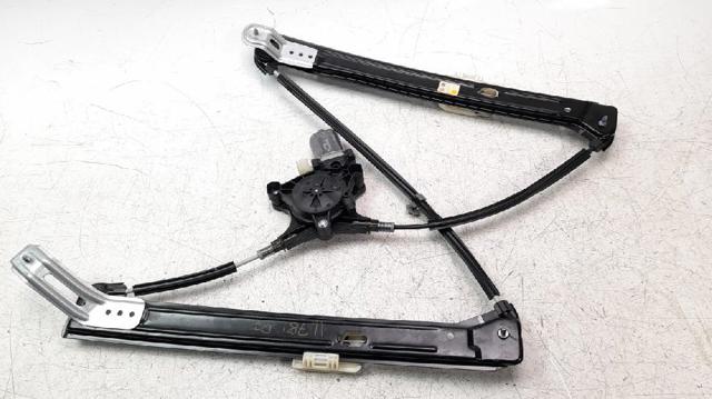 Mechanizm podnoszenia szyby drzwi przednich lewych 575837461A VAG