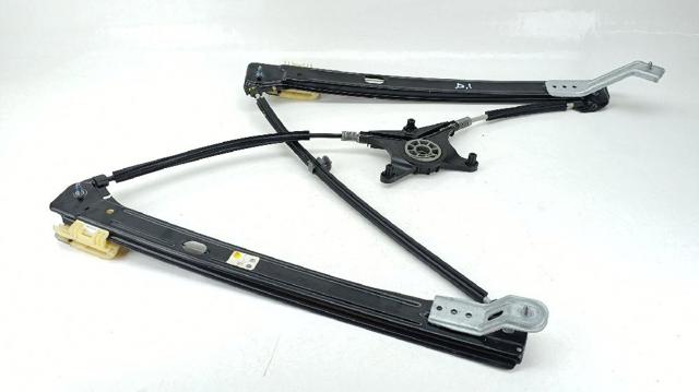 Mechanizm podnoszenia szyby drzwi przednich lewych 575837461A VAG