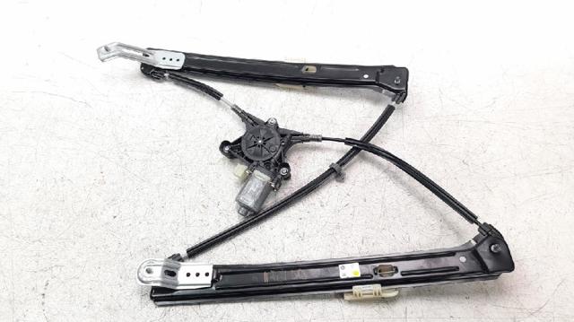 Mechanizm podnoszenia szyby drzwi przednich prawych 575837462A VAG