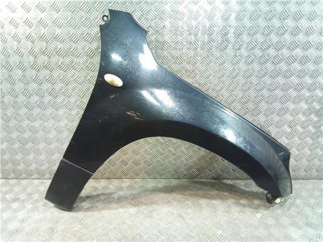 Błotnik przedni prawy 5760065810 SUZUKI