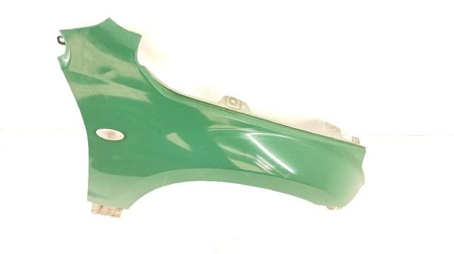 Błotnik przedni prawy Suzuki Grand Vitara JB