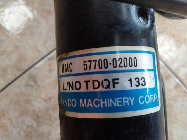 Listwa kierownicza (maglownica) 5770002000 HYUNDAI