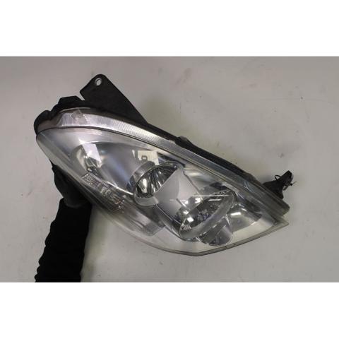 Reflektor prawy 5801375415 IVECO