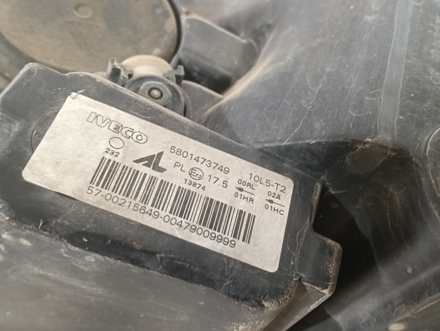 Reflektor prawy 5801473749 IVECO