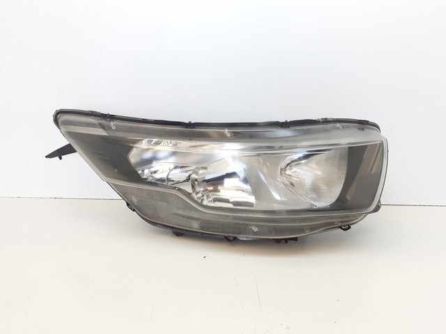 Reflektor prawy 5801473749 IVECO