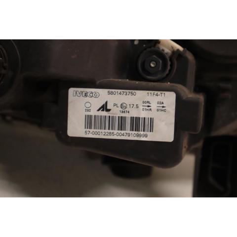 Reflektor lewy 5801473750 IVECO