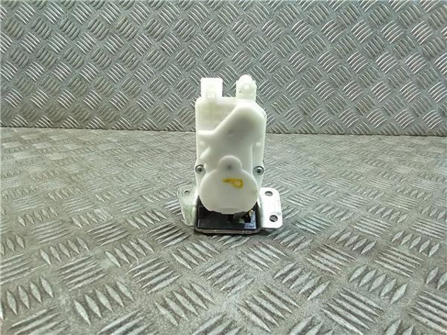 Zamek klapy bagażnika (3/5 drzwi tylnych) Mitsubishi Outlander CWW