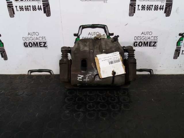 Zacisk hamulcowy przedni lewy 5818026A00 HYUNDAI