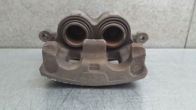 Zacisk hamulcowy przedni prawy 581902PA70 HYUNDAI