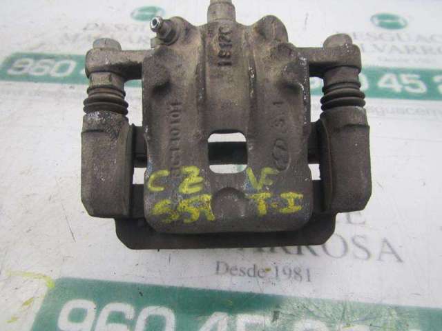 Zacisk hamulcowy tylny lewy 583001J310 HYUNDAI
