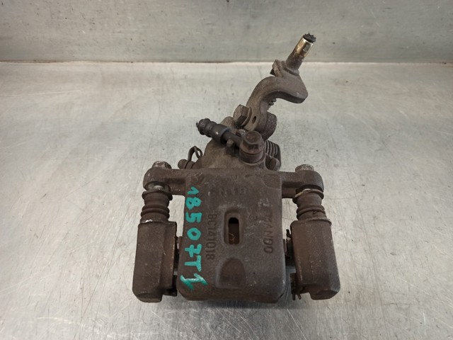 5831029A20 Hyundai/Kia