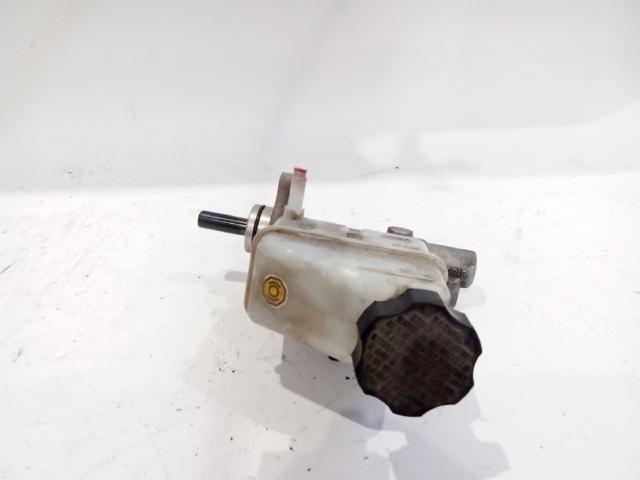 Główny cylinder hamulców KIA Forte 2 TD