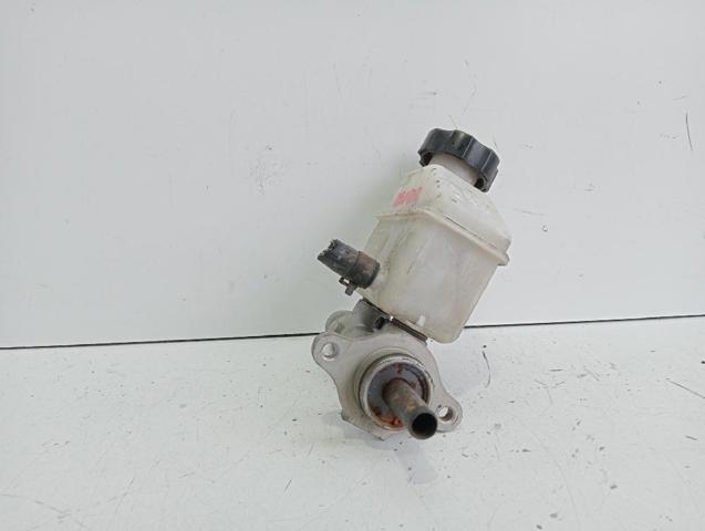 Główny cylinder hamulców KIA Forte 2 TD