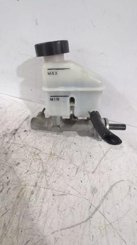 Główny cylinder hamulców KIA Forte 2 TD