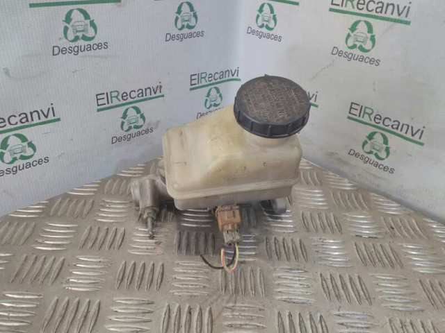 Główny cylinder hamulców Hyundai Accent 1