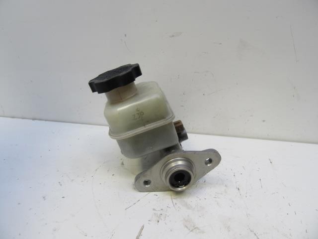 Główny cylinder hamulców KIA Cerato 1 LD