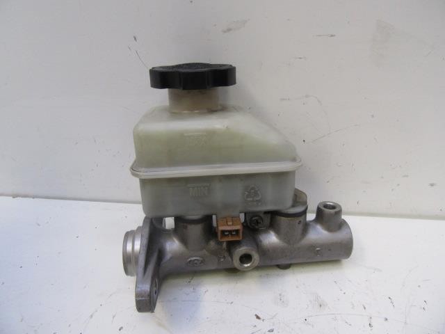 Główny cylinder hamulców KIA Cerato 1 LD