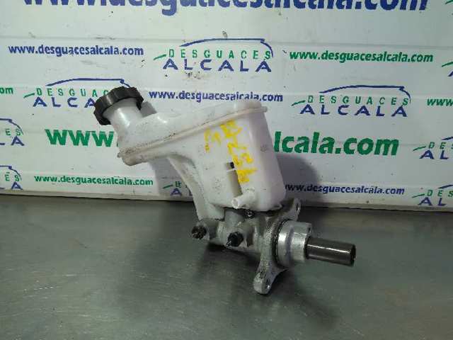 Główny cylinder hamulców 585102S201 HYUNDAI