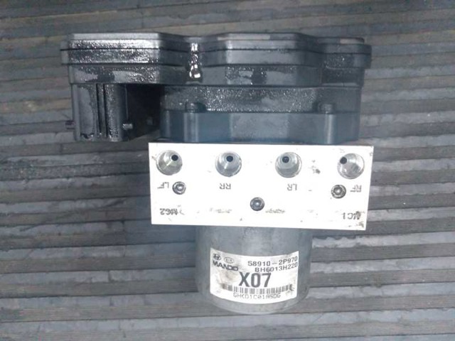 Sterownik ABS hydrauliczny KIA Sorento 2 XM