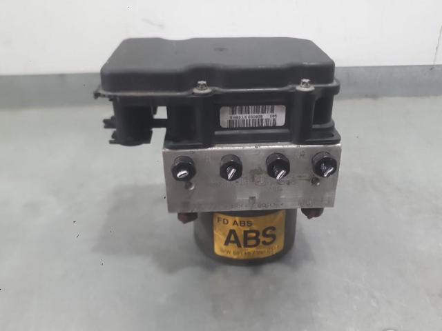 Sterownik ABS  hydrauliczny 589202L300 HYUNDAI