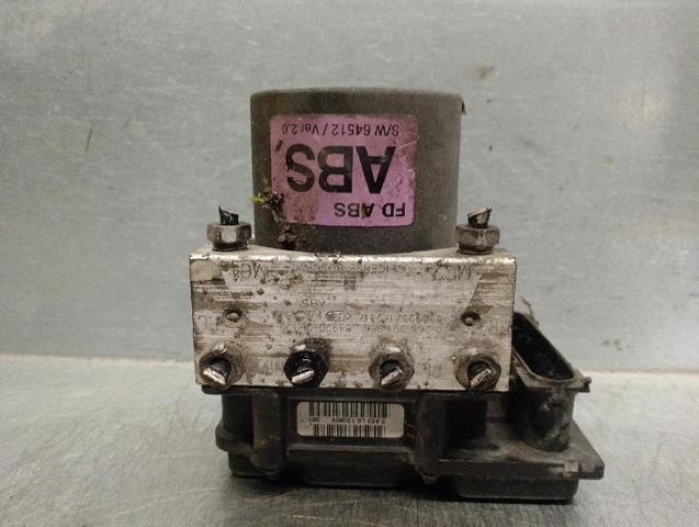 Sterownik ABS  hydrauliczny 589202L300 HYUNDAI