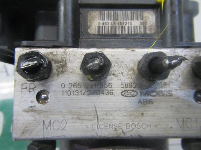 Sterownik ABS  hydrauliczny 589202L300 HYUNDAI