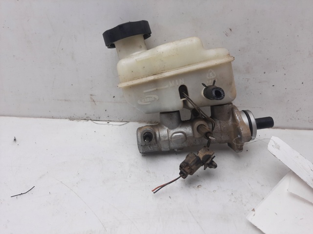 Główny cylinder hamulców do KIA Sorento JC
