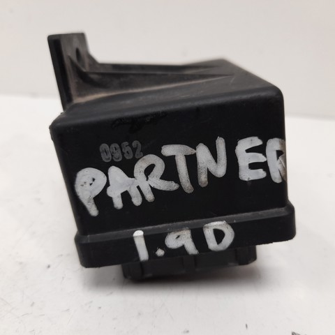 Przekaźnik świec żarowych 598124 PEUGEOT