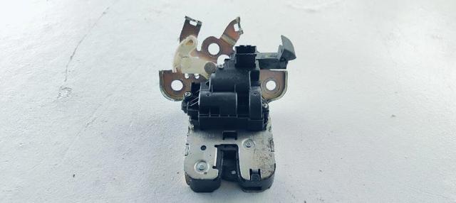 Zamek klapy Seat Exeo
