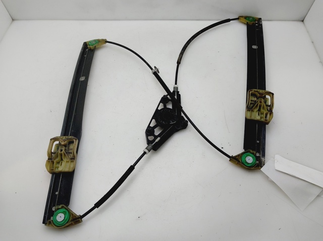 Mechanizm podnoszenia szyby drzwi przednich lewych 5E0837461B VAG