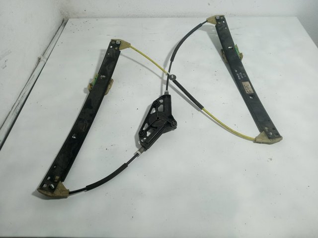 Mechanizm podnoszenia szyby drzwi przednich prawych 5E0837462 VAG