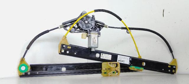 Mechanizm podnoszenia szyby drzwi przednich prawych 5E0837462 VAG