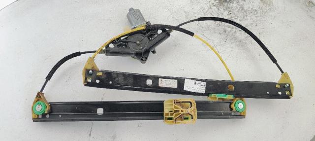 Mechanizm podnoszenia szyby drzwi przednich prawych 5E0837462B VAG