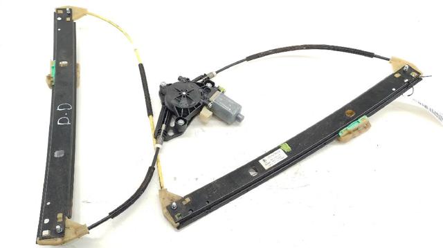 Mechanizm podnoszenia szyby drzwi przednich prawych 5E0837462B VAG