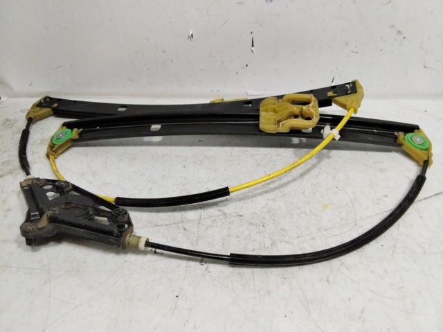 Mechanizm podnoszenia szyby drzwi przednich prawych 5E0837462B VAG
