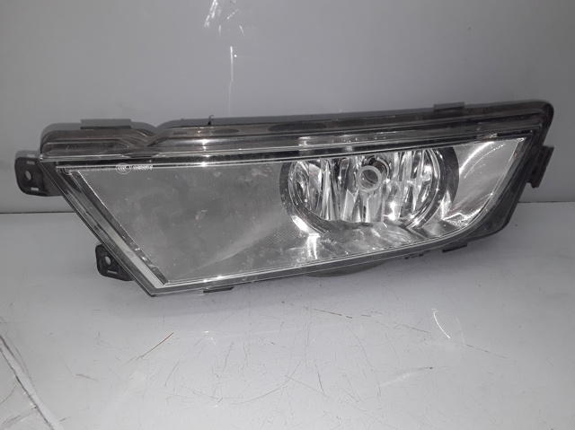 Lampa przeciwmgielna lewa 5E0941699D VAG