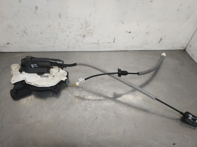 Zamek drzwi przednich lewych 5E1837015A VAG