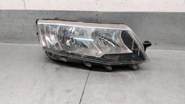 Reflektor prawy 5E1941016 VAG