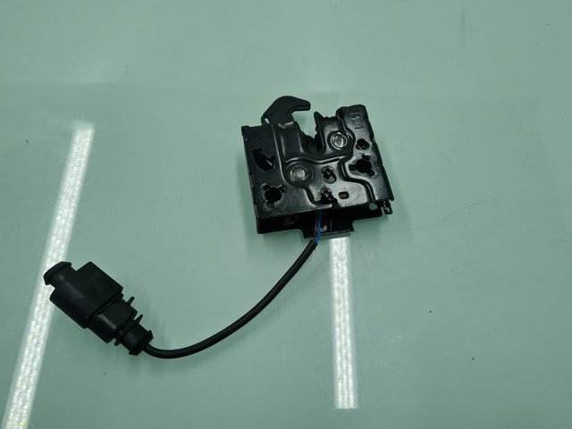 Zamek maski do Skoda Octavia NX3, NN3, PV3