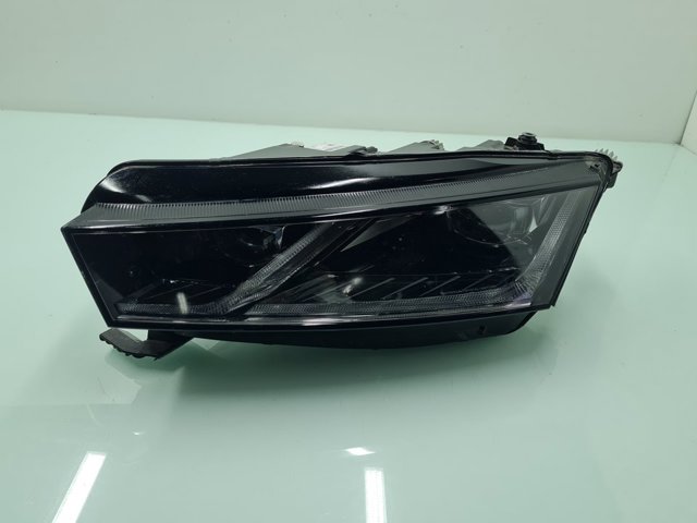 Kupić Reflektor lewy Skoda Octavia IV NX3, NN3, PV3 w dobrej cenie